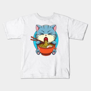 Cute cat eating ramen Kids T-Shirt